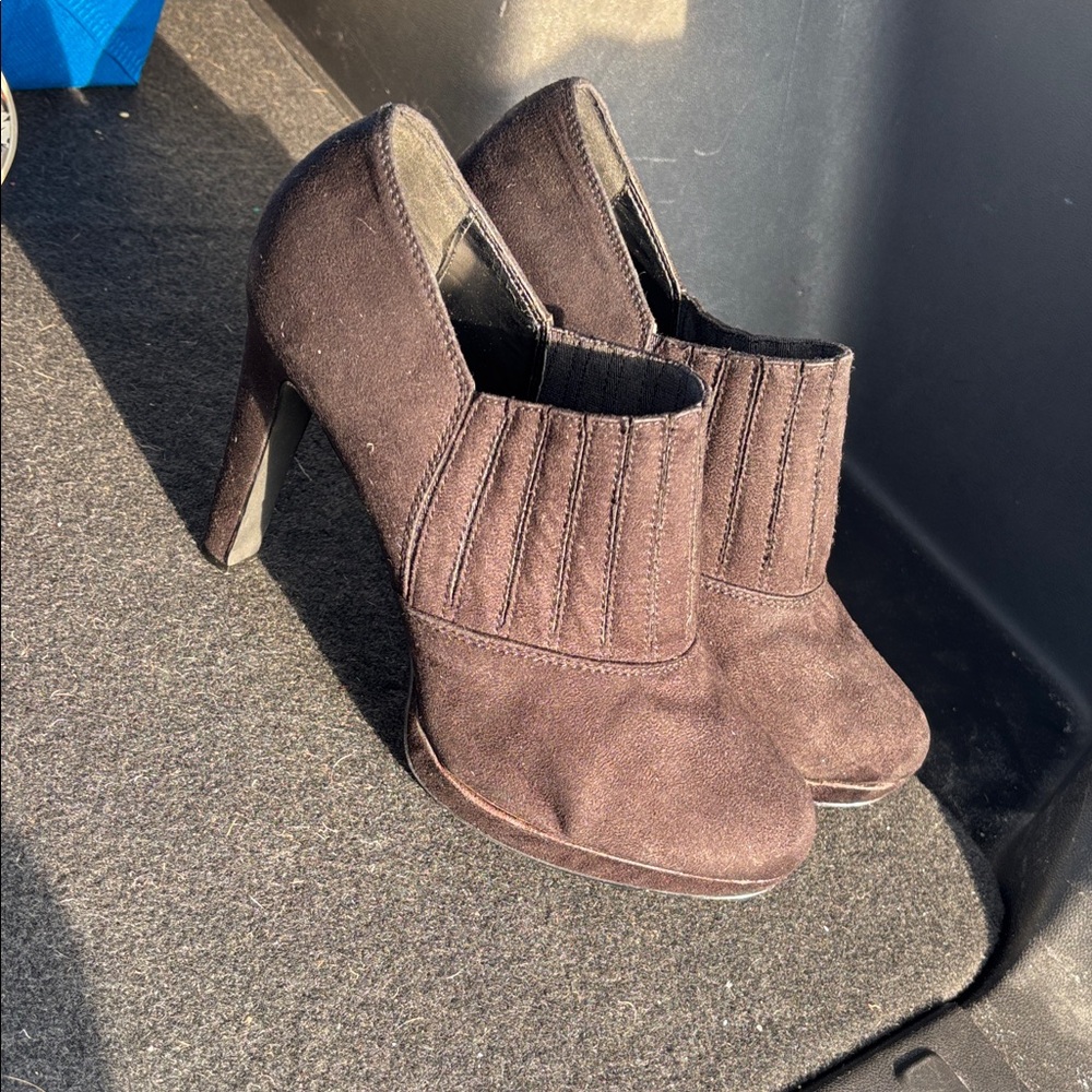 Elegant Black Women's Heels